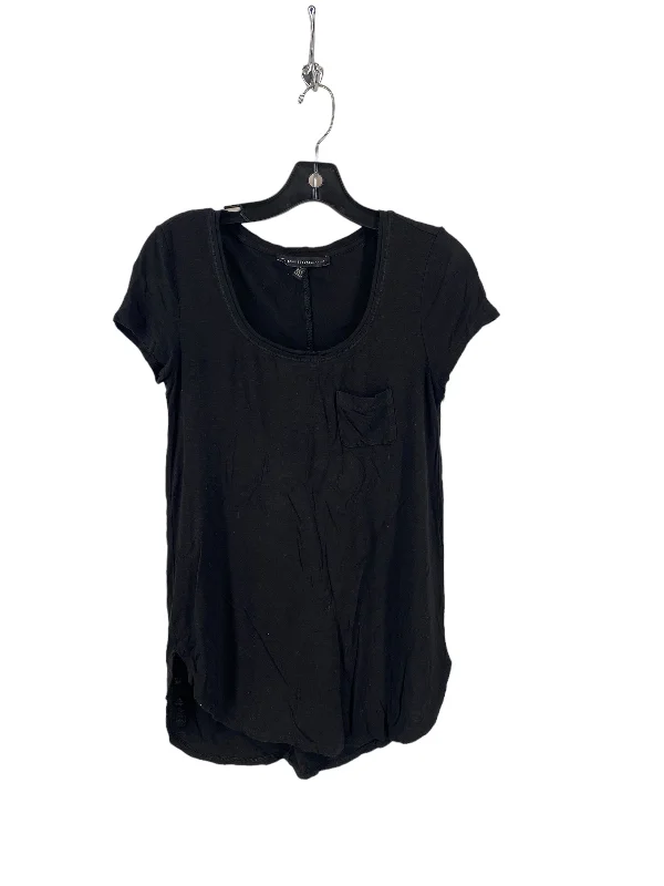 women's tops for those who want to add a bit of flair and personality to their looksBlack Top Short Sleeve White House Black Market, Size Xs