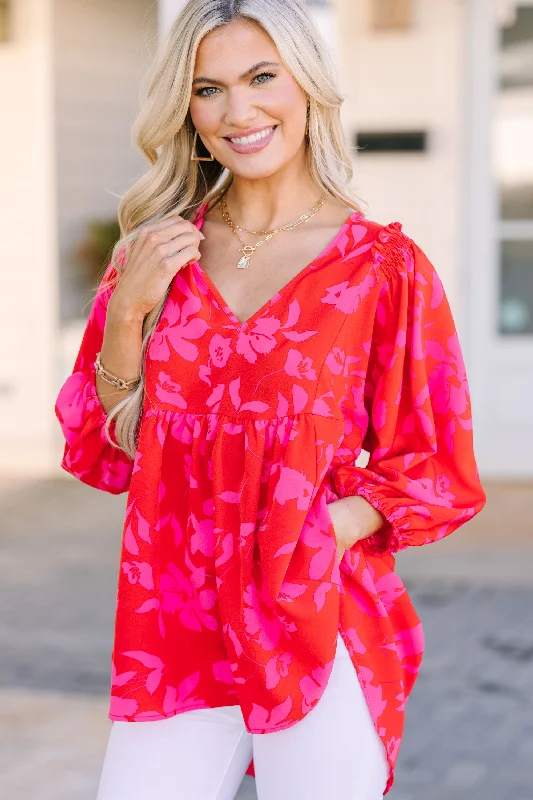 women's tops for those who want to show off their figure in a flattering wayFeeling Wild Fuchsia Pink Floral Tunic