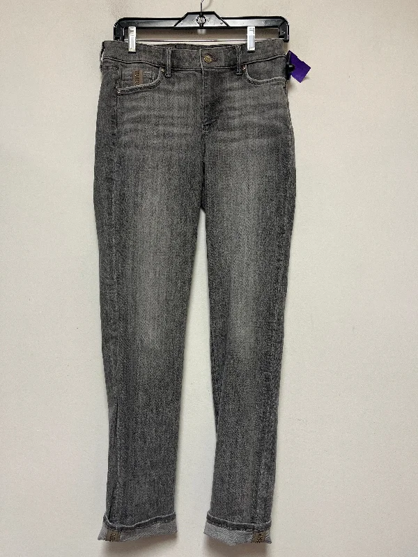 women's denim jeans for workoutsGrey Denim Jeans Straight White House Black Market, Size 4