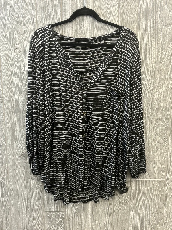 women's tops for those who want to create stylish and put-together outfits without spending a fortuneTop Long Sleeve By Maurices In Black, Size: 2x