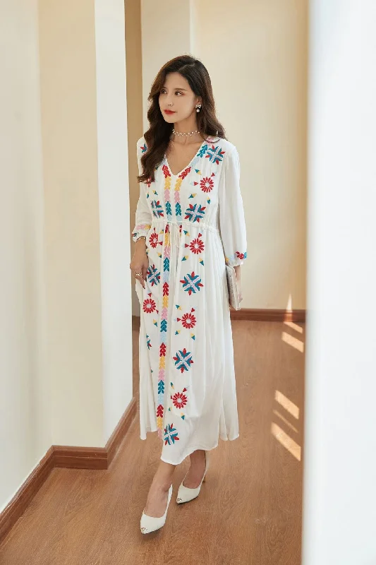 women's unique dressesVintage Charm Floral Midi Dress