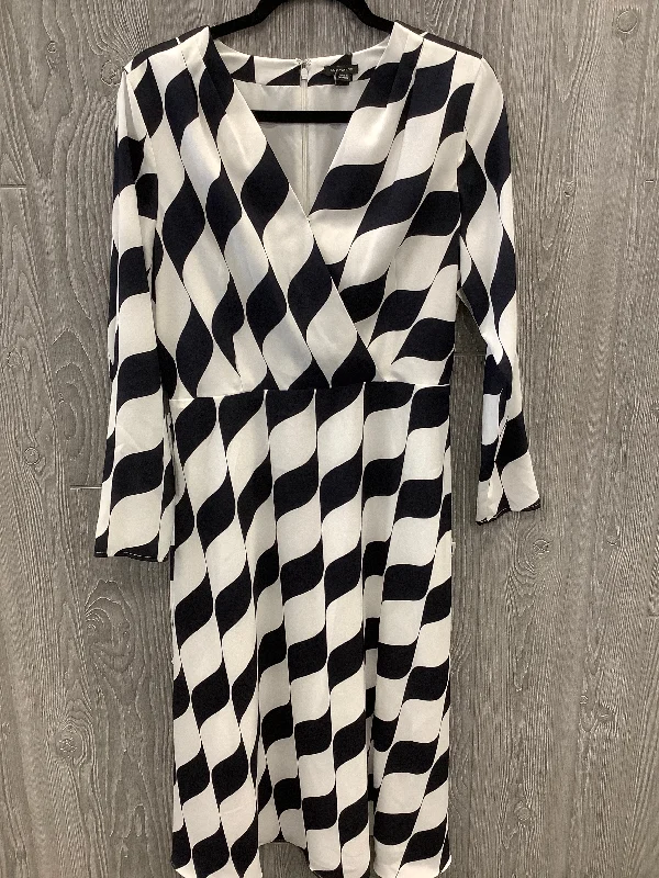 Jersey DressDress Casual Maxi By Ann Taylor In Black & White, Size: S